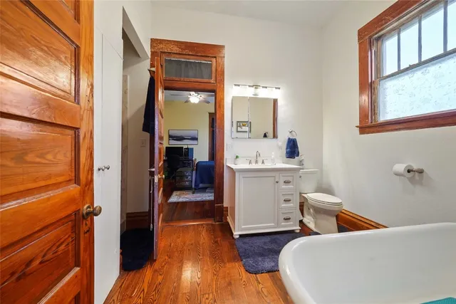 $2,500 | 570 Wightman Street, Matagorda, TX 77457