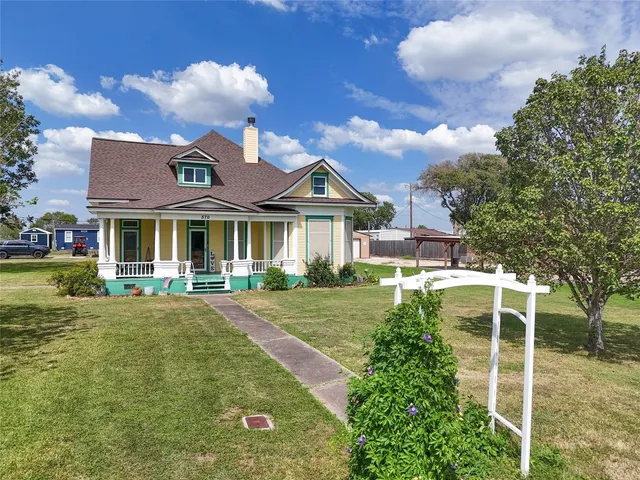 $2,500 | 570 Wightman Street, Matagorda, TX 77457