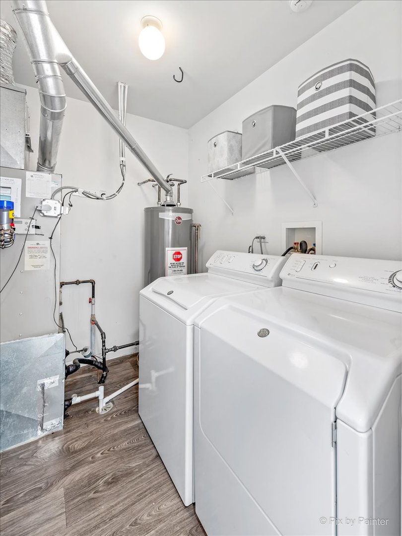 2464 Golf Ridge Circle, Unit 2464 Naperville, IL 60563 - Photo 24 of 28 a utility room with dryer and washer
