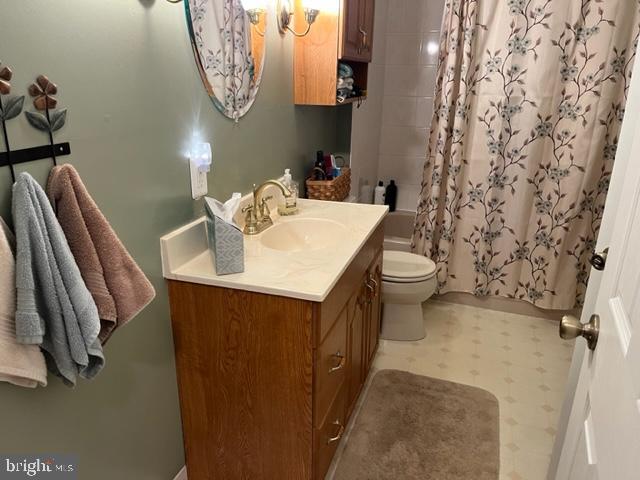 985 North Beecham Road Williamstown, NJ 08094 - Photo 5 of 33 Upgraded Bath