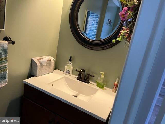 985 North Beecham Road Williamstown, NJ 08094 - Photo 9 of 33 Powder Room