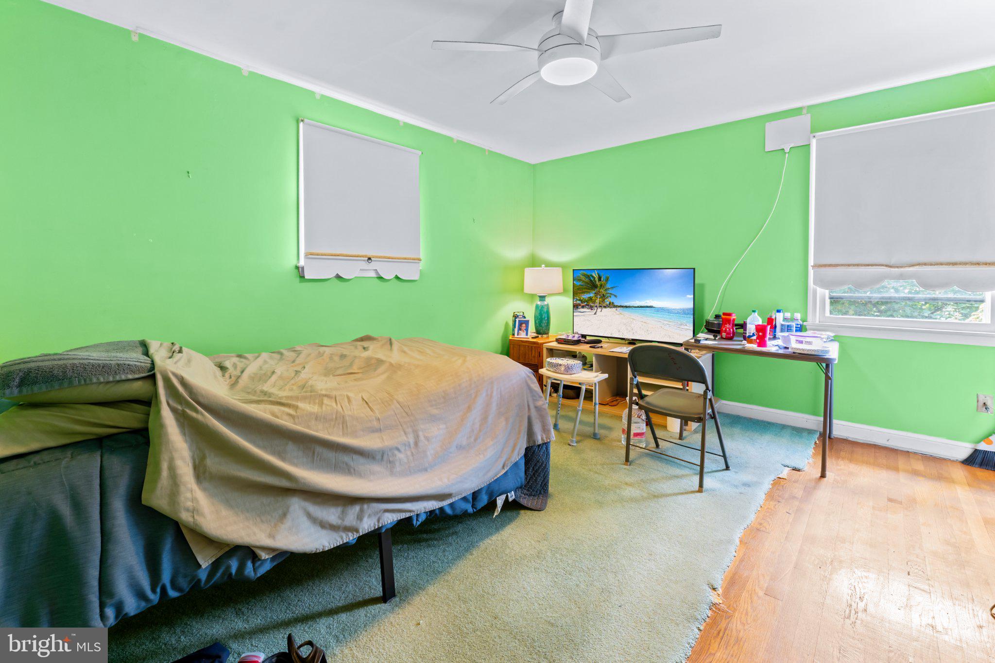 13229 Glenhill Road Silver Spring, MD 20904 - Photo 25 of 30 Spacious Guest Room