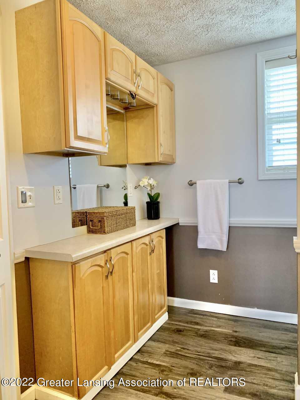 5568 South Baldwin Road Ithaca, MI 48847 - Photo 24 of 60 Main Floor Bathroom