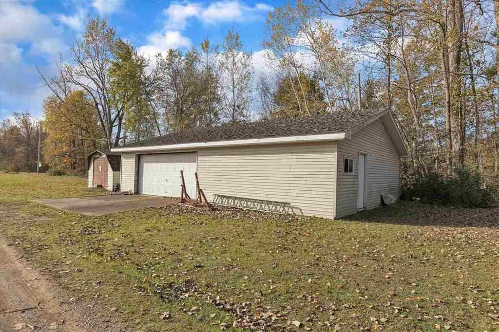 4088 Hicks Road Beaverton, MI 48612 - Photo 8 of 65