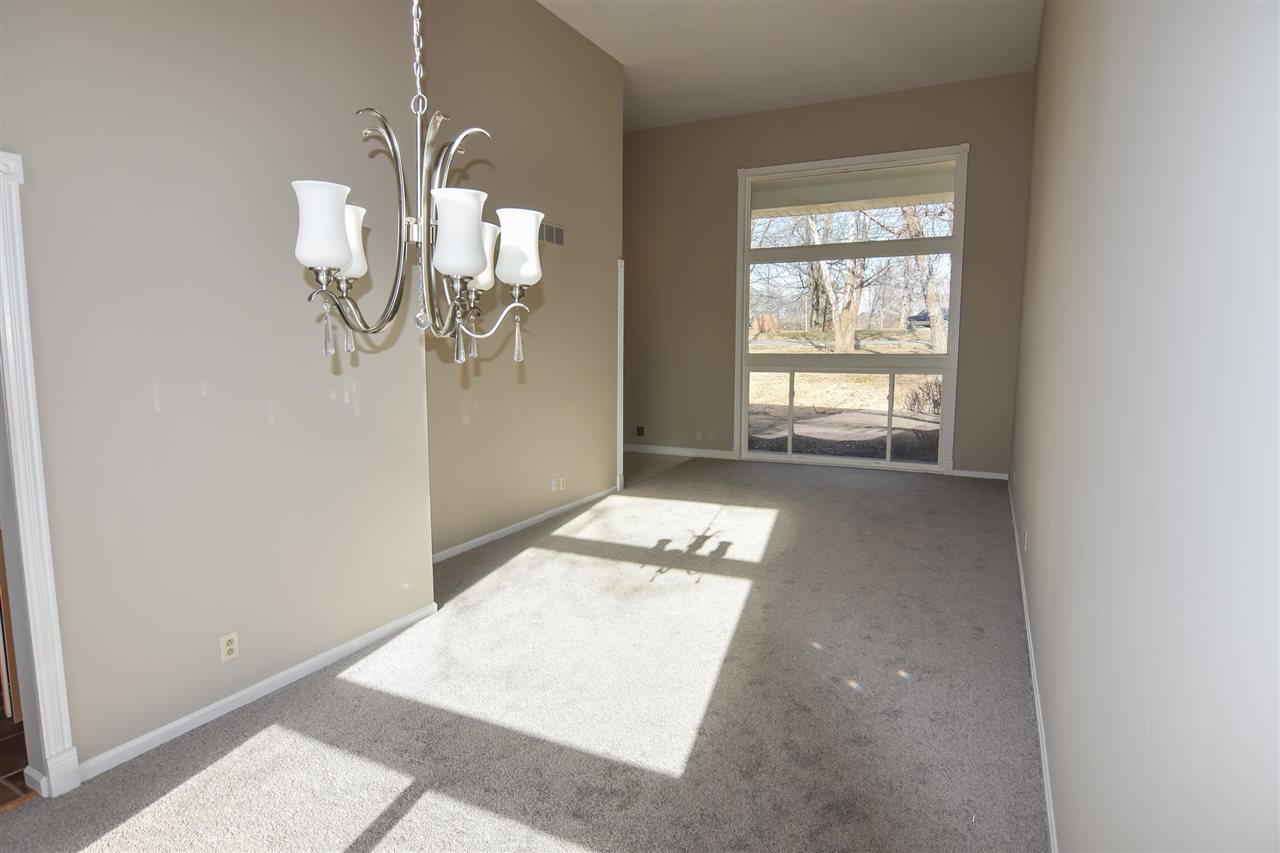 7320 Middle Mt Vernon Road Evansville, IN 47712 - Photo 15 of 32 Gallery Image 15