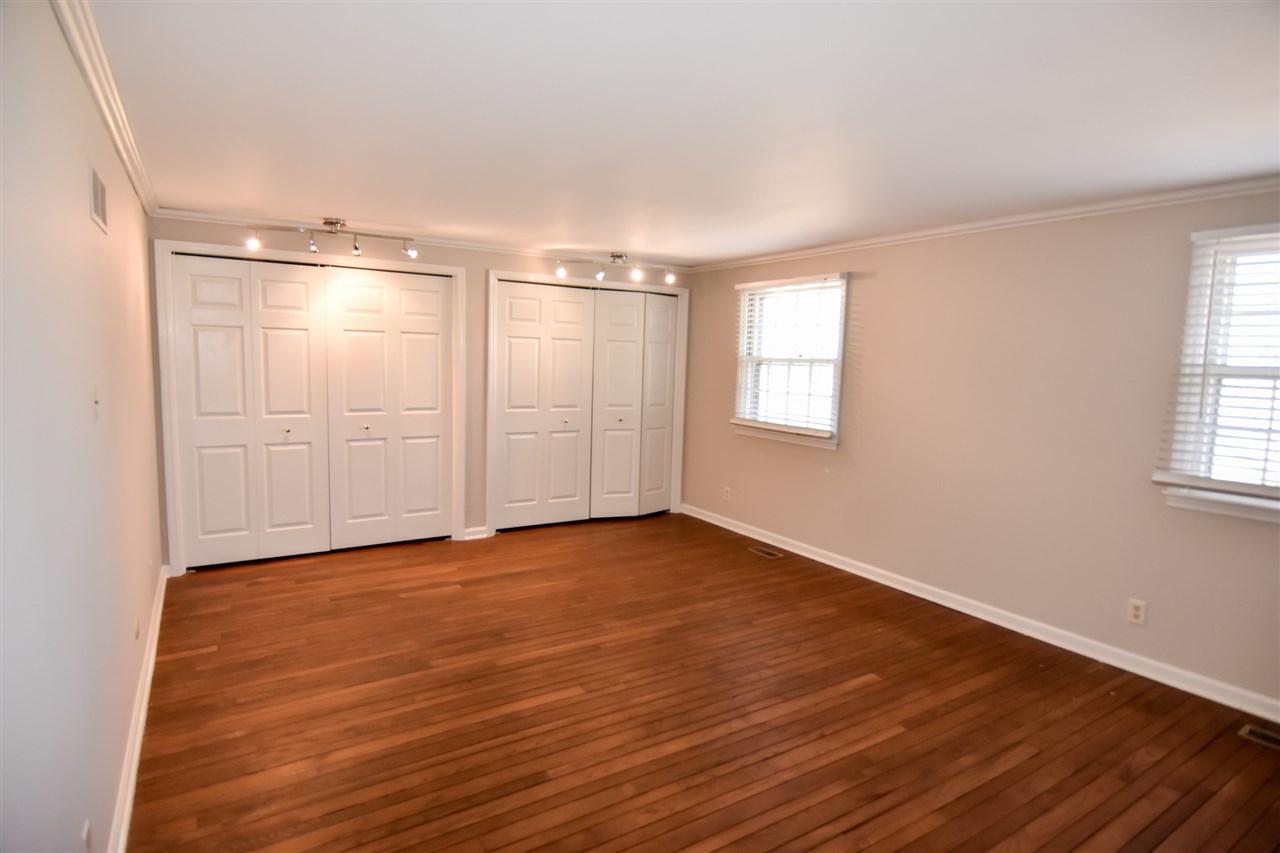 7320 Middle Mt Vernon Road Evansville, IN 47712 - Photo 22 of 32 Gallery Image 22