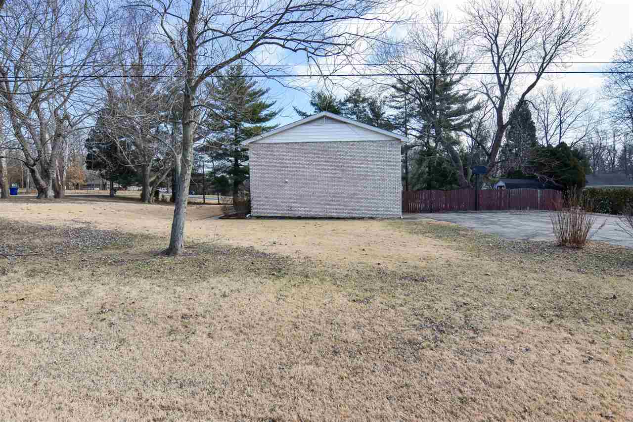 7320 Middle Mt Vernon Road Evansville, IN 47712 - Photo 28 of 32 Gallery Image 28