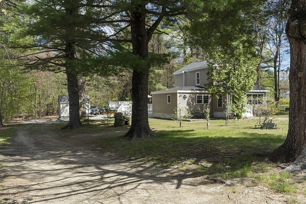 273 Whalom Road Lunenburg, MA 01462 - Photo 38 of 42 Gallery Image 38