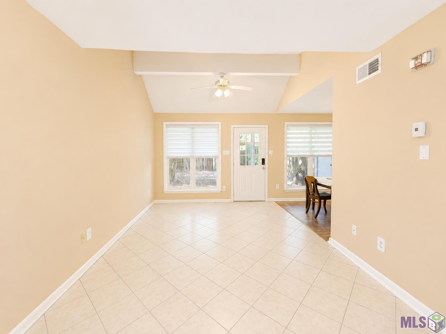 1476 Sharlo Avenue Baton Rouge, LA 70820 - Photo 5 of 18