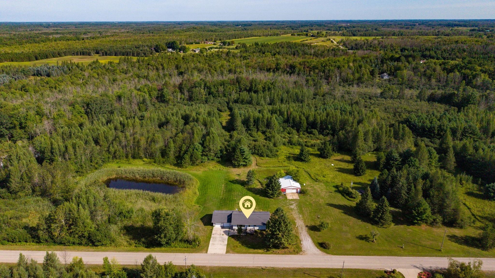 W6970 3.5 Road Menominee, MI 49858 - Photo 24 of 30 Gallery Image 24