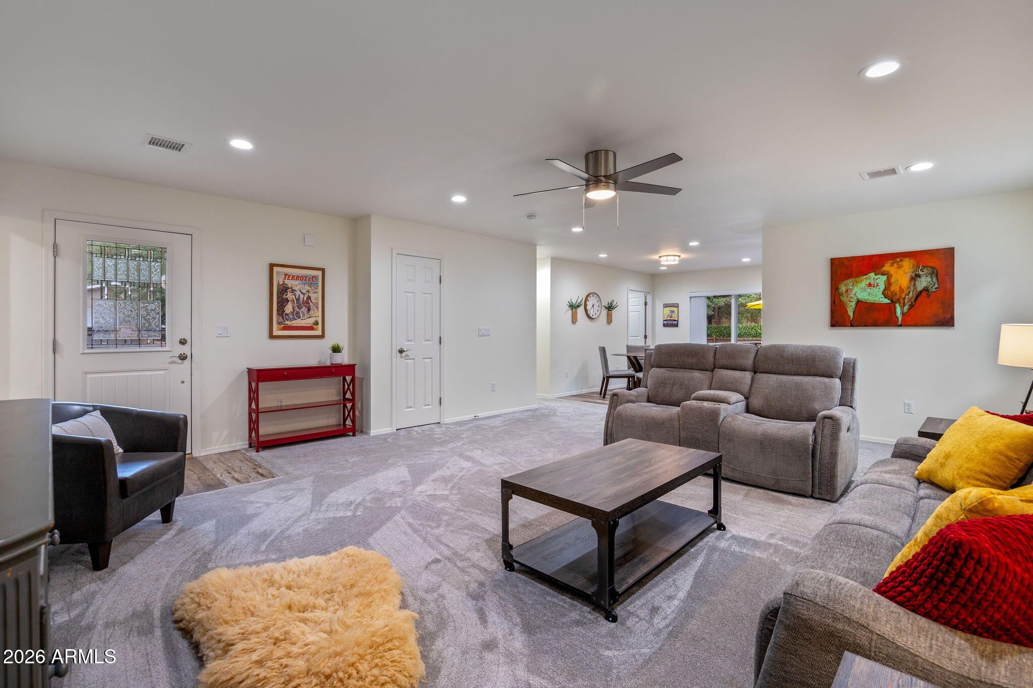 5145 Drifting Snow Loop Pinetop, AZ 85935 - Photo 8 of 37 a living room with furniture and a rug