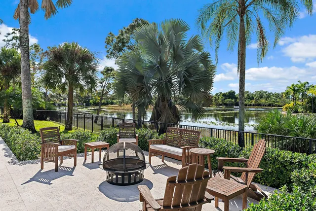 $7,995,000 | 2494 Southeast Ranch Acres Circle, Jupiter, FL 33478