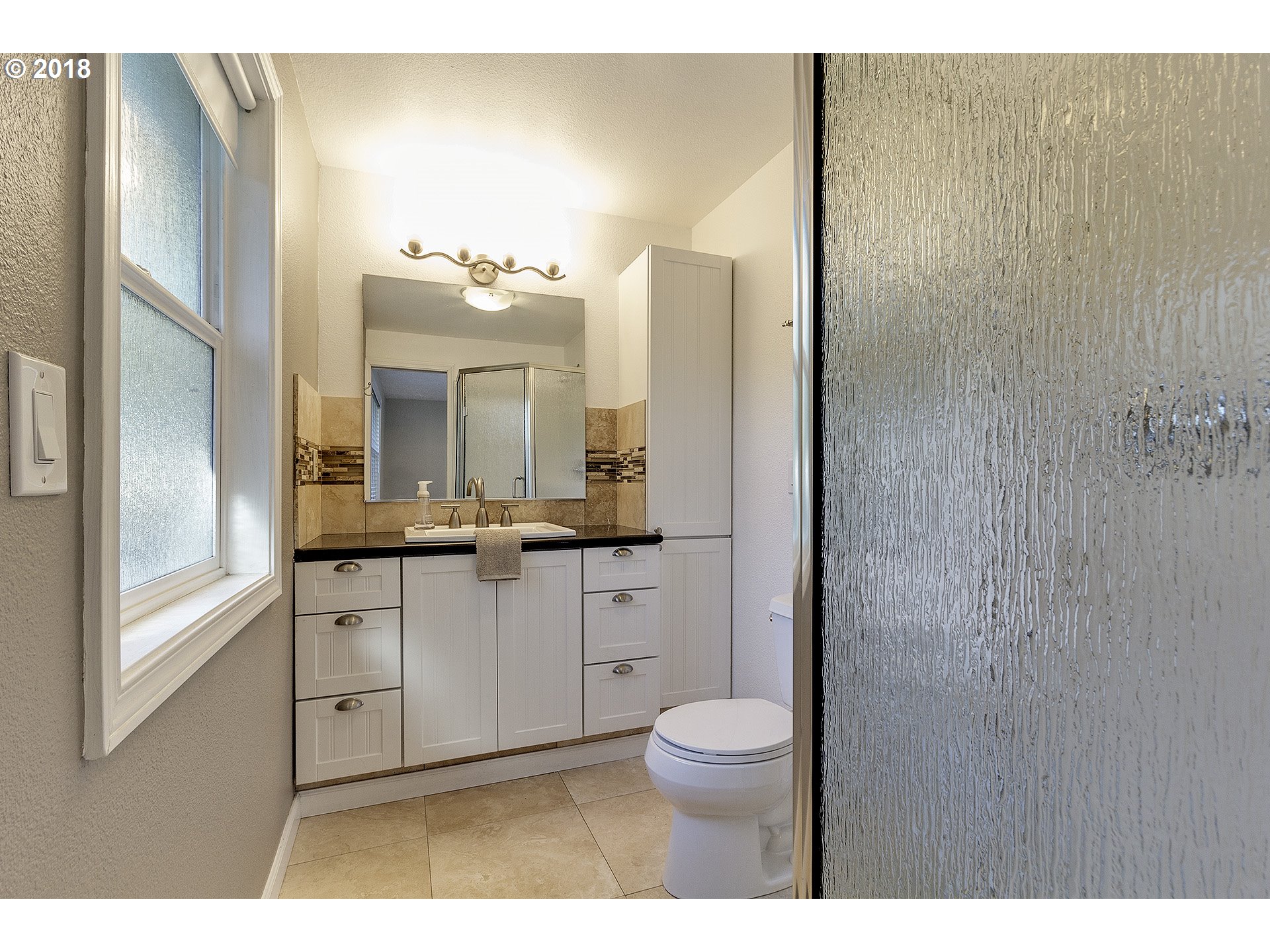 7125 Southwest Sorrento Road Beaverton, OR 97008 - Photo 13 of 25 Bathroom, Attached