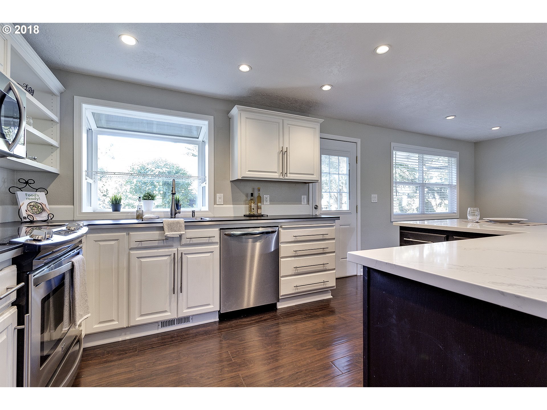 7125 Southwest Sorrento Road Beaverton, OR 97008 - Photo 9 of 25 Gallery Image 9