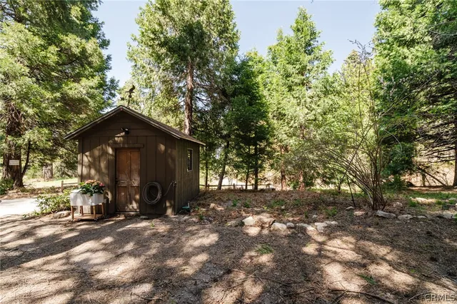 $1,200,000 | 26682 Lake Forest Drive, Twin Peaks, CA 92391