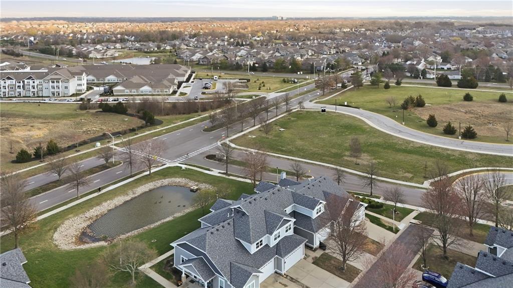 11761 South Roundtree Street Olathe, KS 66061 - Photo 18 of 30