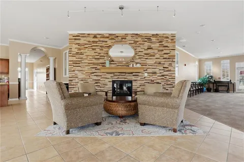 $275,000 | 11761 South Roundtree Street, Olathe, KS 66061