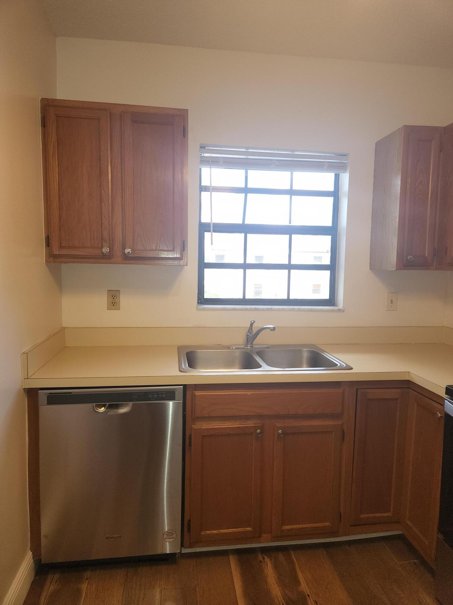 321 Norwood Terrace, Unit N224 Boca Raton, FL 33431 - Photo 8 of 25 20220708_163945