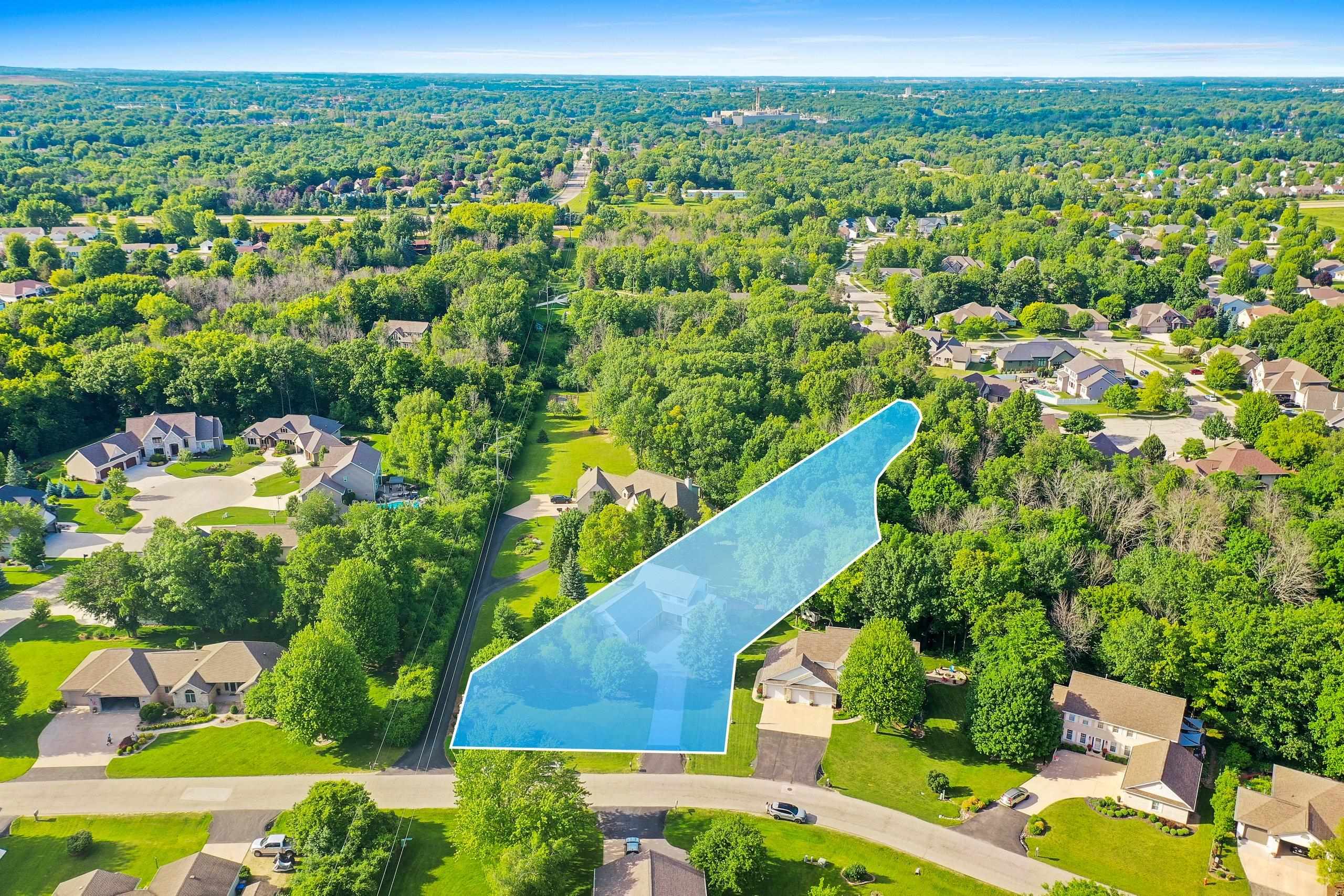 W2342 Valleywood Lane Appleton, WI 54915 - Photo 60 of 69