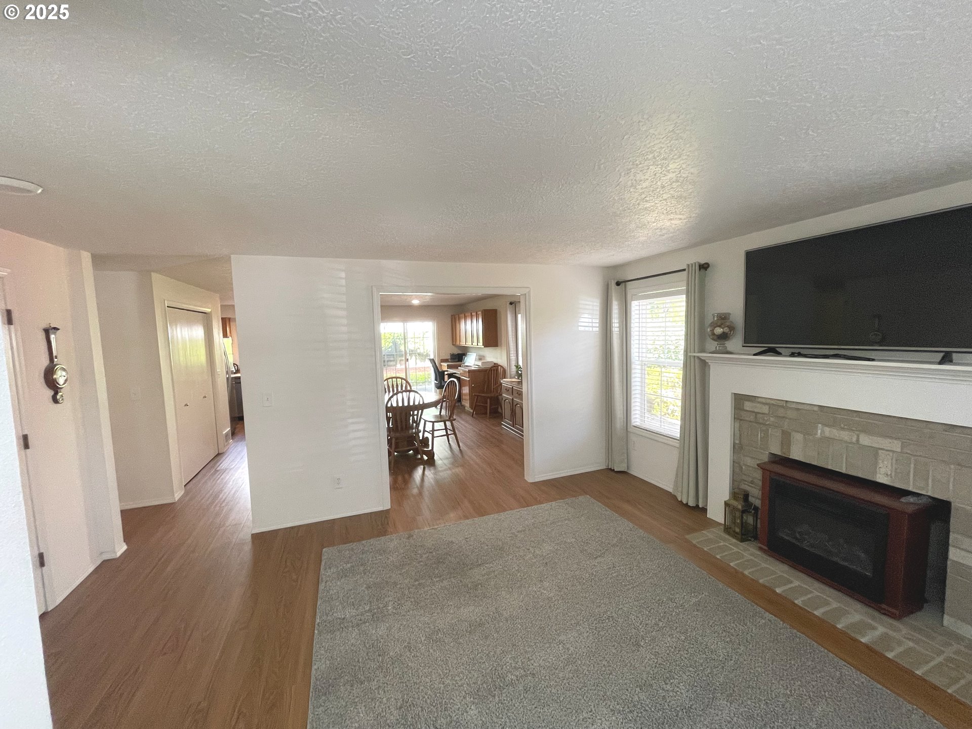 1765 Ostman Road West Linn, OR 97068 - Photo 5 of 19