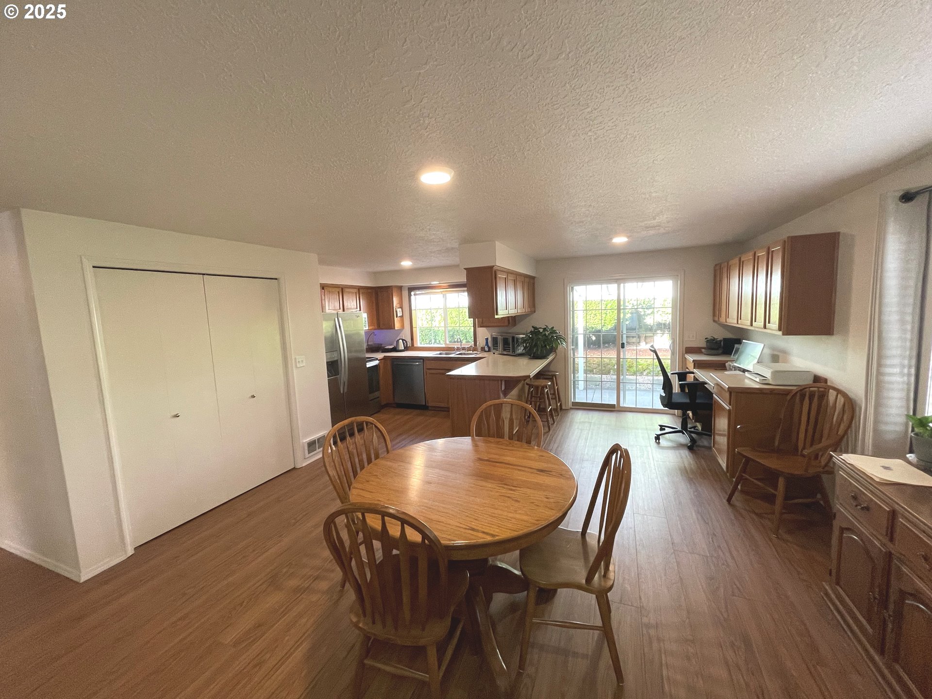 1765 Ostman Road West Linn, OR 97068 - Photo 6 of 19