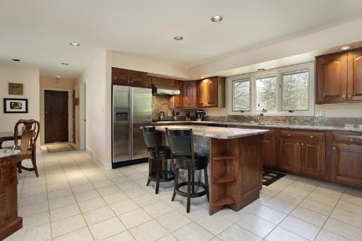 1210 Turicum Road Lake Forest, IL 60045 - Photo 5 of 16
