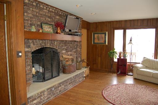 1210 Turicum Road Lake Forest, IL 60045 - Photo 9 of 16