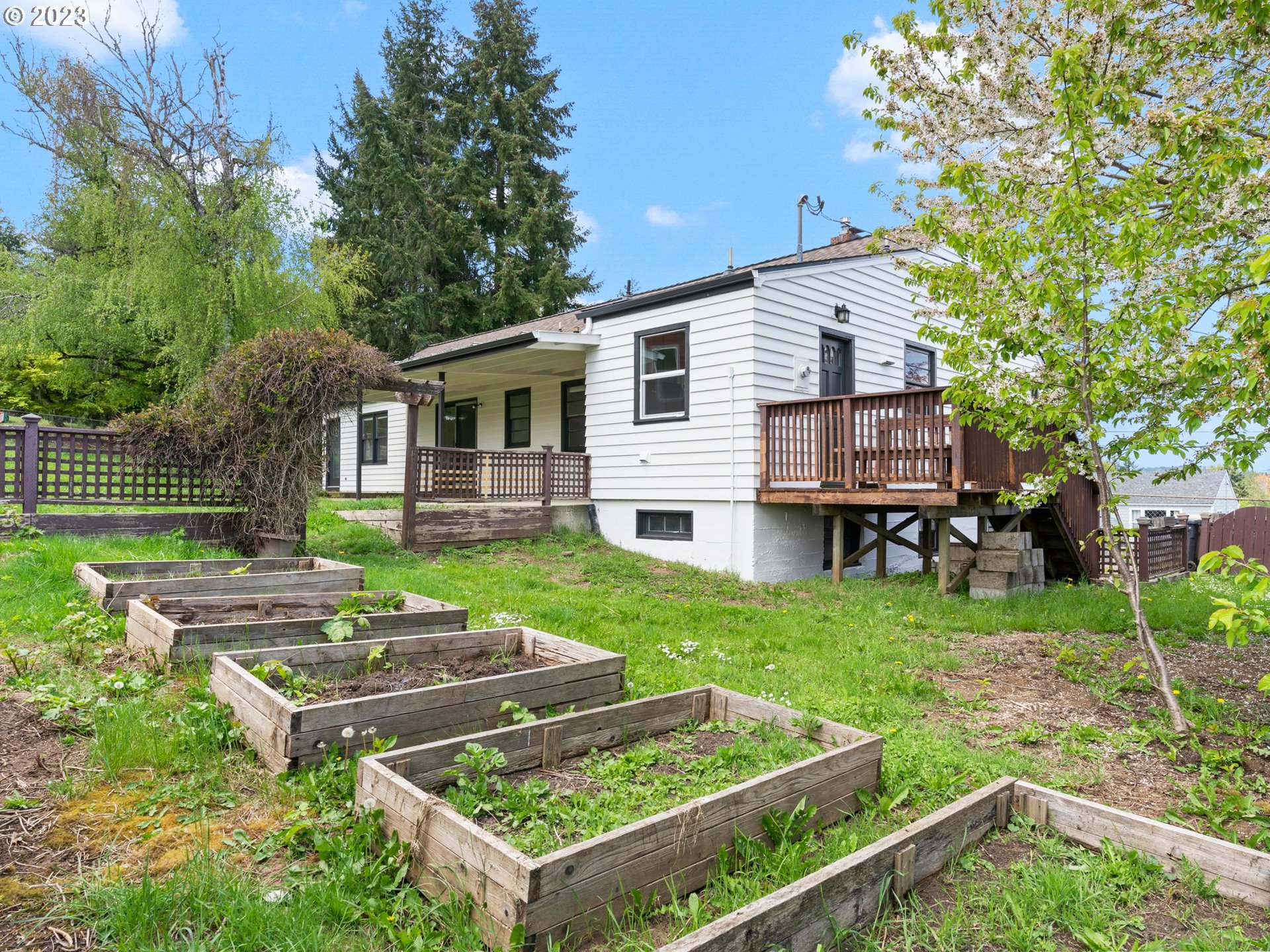1189 Southwest Maple Street Dallas, OR 97338 - Photo 40 of 42