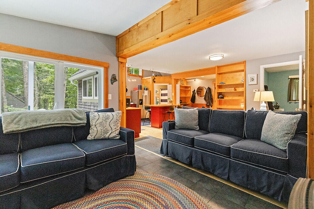 215 Mountain Road Washington, ME 04574 - Photo 28 of 76 09_BP5A7130_DxO_mls
