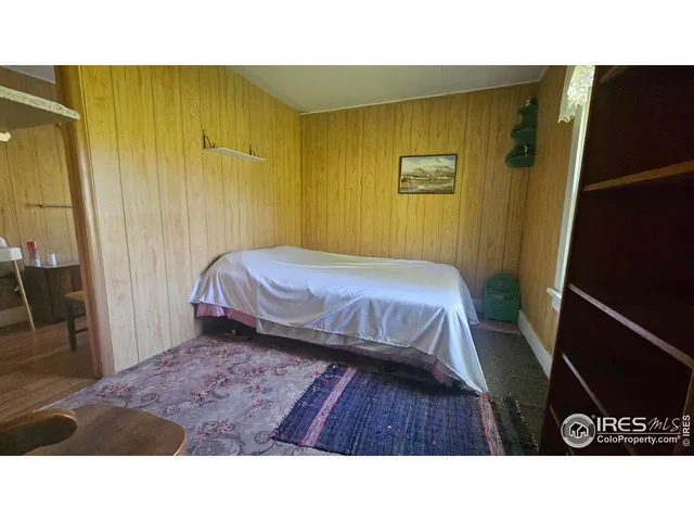 a black and white photo of a house