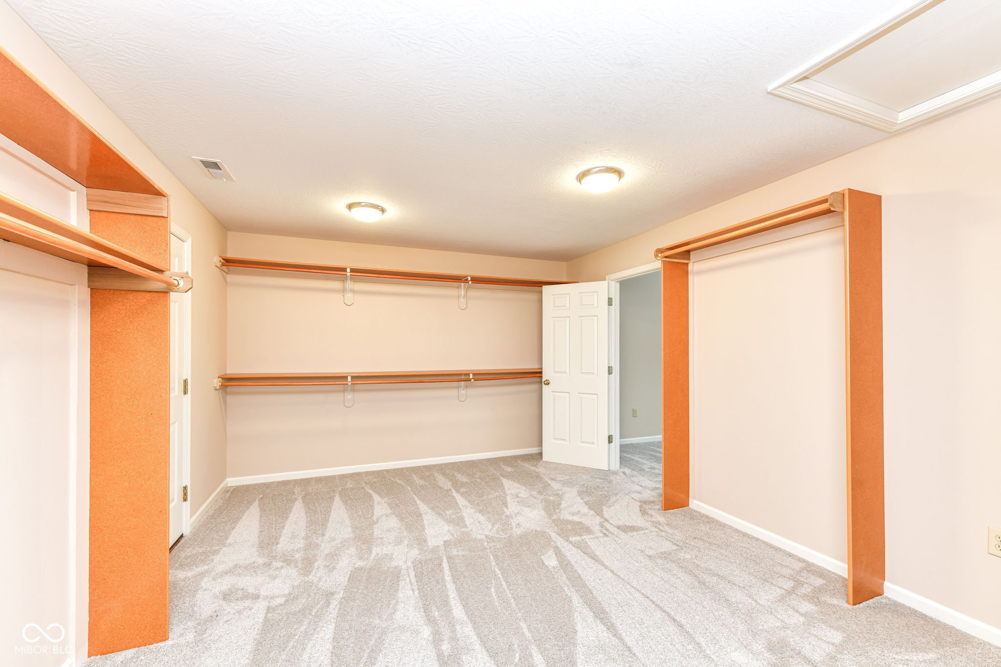 10480 Creektree Lane Fishers, IN 46038 - Photo 26 of 39