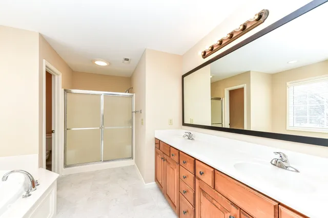 $634,900 | 10480 Creektree Lane, Fishers, IN 46038