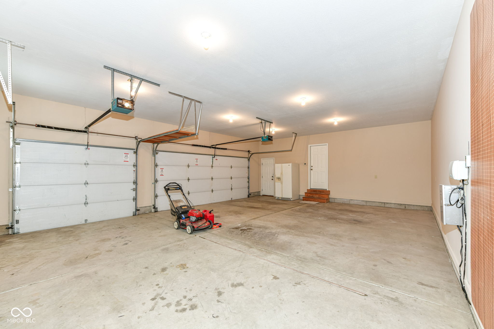 10480 Creektree Lane Fishers, IN 46038 - Photo 33 of 39