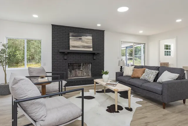 $479,900 | 8706 Ooltewah Georgetown Road, Ooltewah, TN 37363