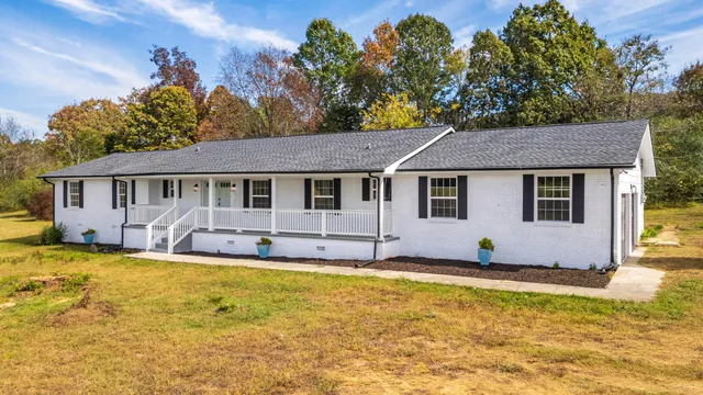 $479,900 | 8706 Ooltewah Georgetown Road, Ooltewah, TN 37363