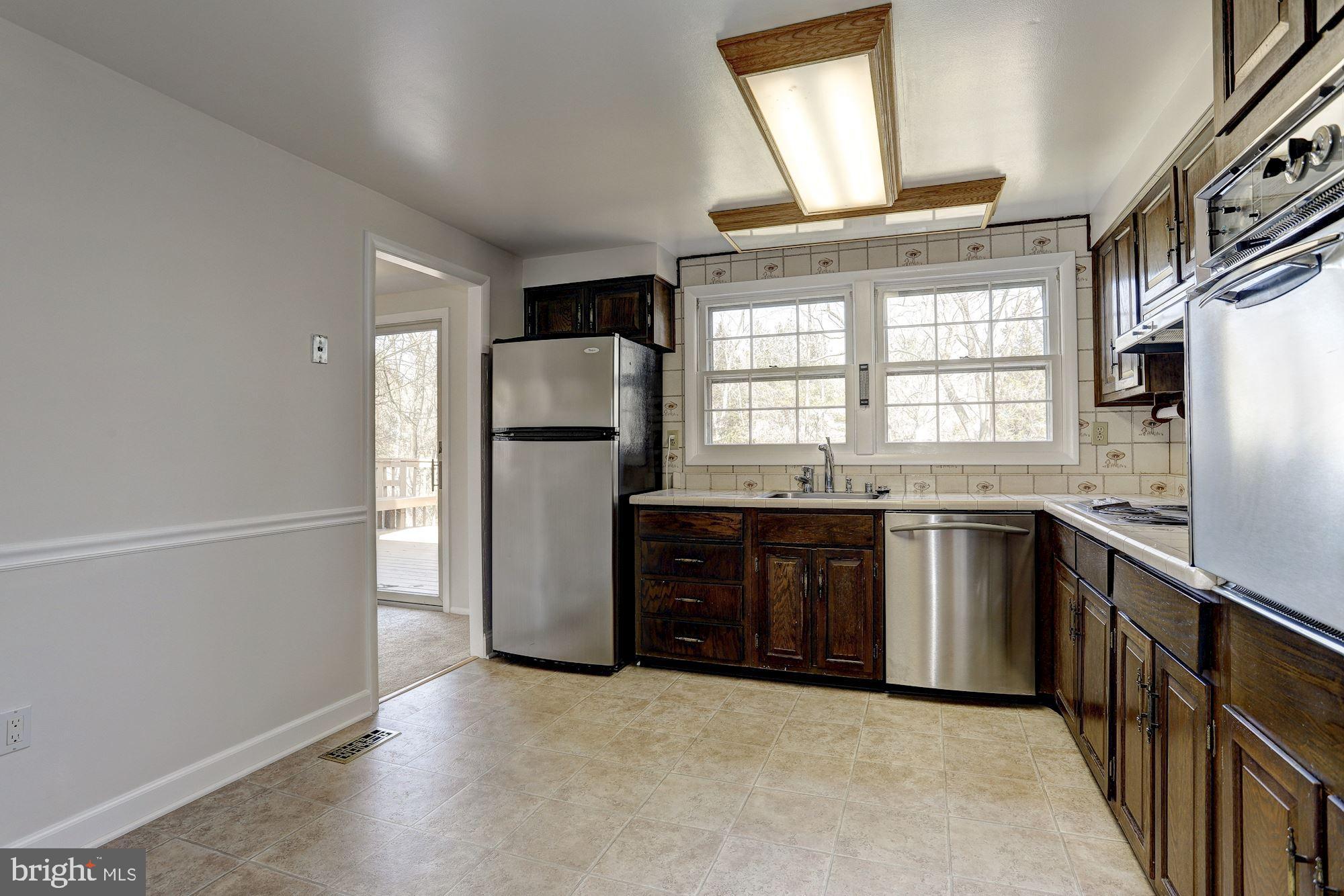 5079 Whetstone Road Columbia, MD 21044 - Photo 10 of 40 Kitchen