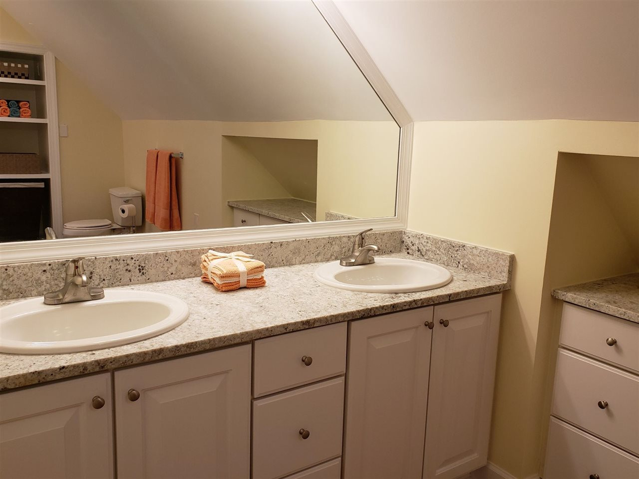 2620 Hiking Trail Raleigh, NC 27615 - Photo 22 of 28 Bathroom