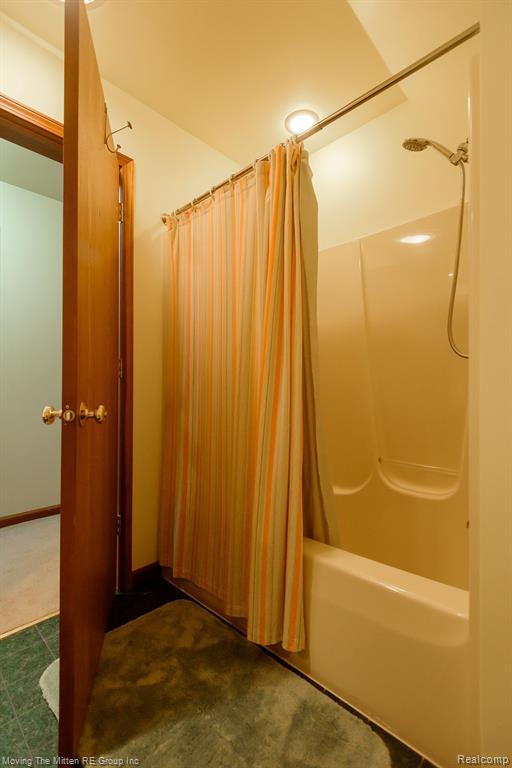 48303 Willis Road Belleville, MI 48111 - Photo 36 of 61 Gallery Image 36