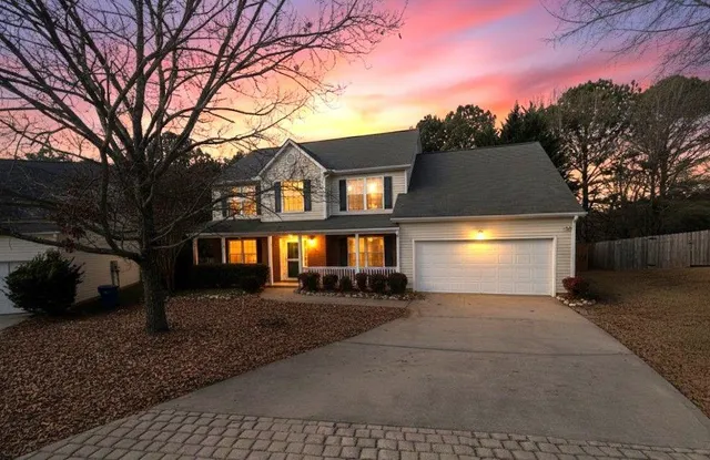 $2,295 | 2209 Swan Lake Court, Grayson, GA 30017