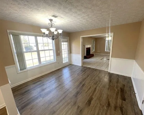 $2,295 | 2209 Swan Lake Court, Grayson, GA 30017