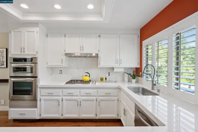 $1,685,000 | 404 Ridge Gate Road, Orinda, CA 94563