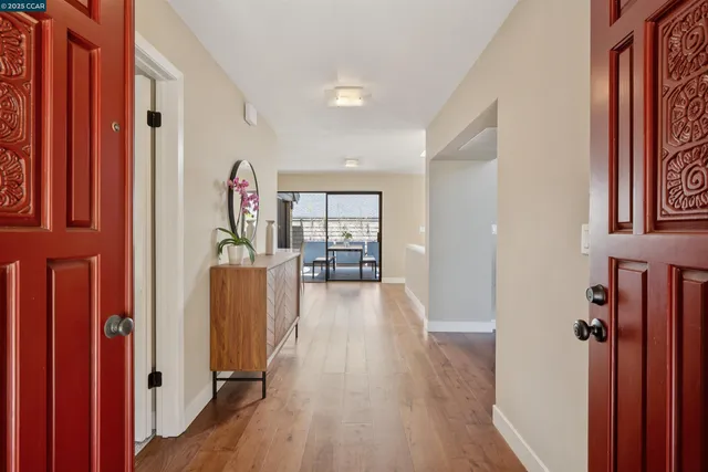 $1,685,000 | 404 Ridge Gate Road, Orinda, CA 94563