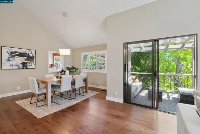 $1,685,000 | 404 Ridge Gate Road, Orinda, CA 94563