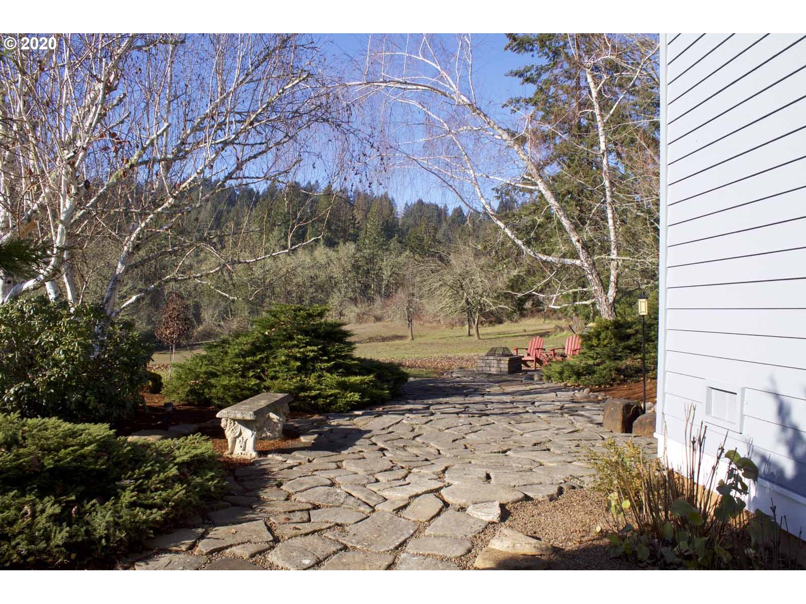 85072 Ridge Top Drive Eugene, OR 97405 - Photo 4 of 32 Gallery Image 4