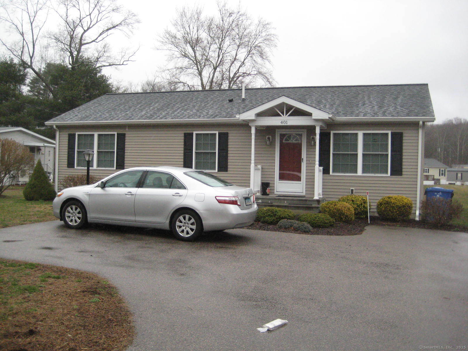 401 Old Colchester Road Montville, CT 06382 - Photo 1 of 1 Gallery Image 1
