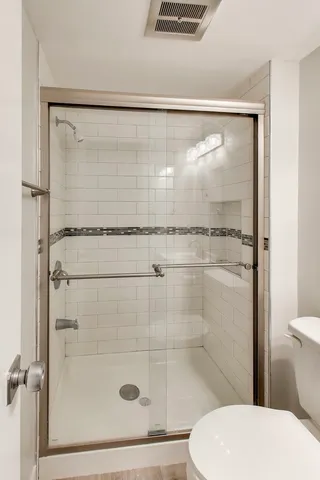 $1,090,000 | 1470 East 56th Street, Chicago, IL 60637