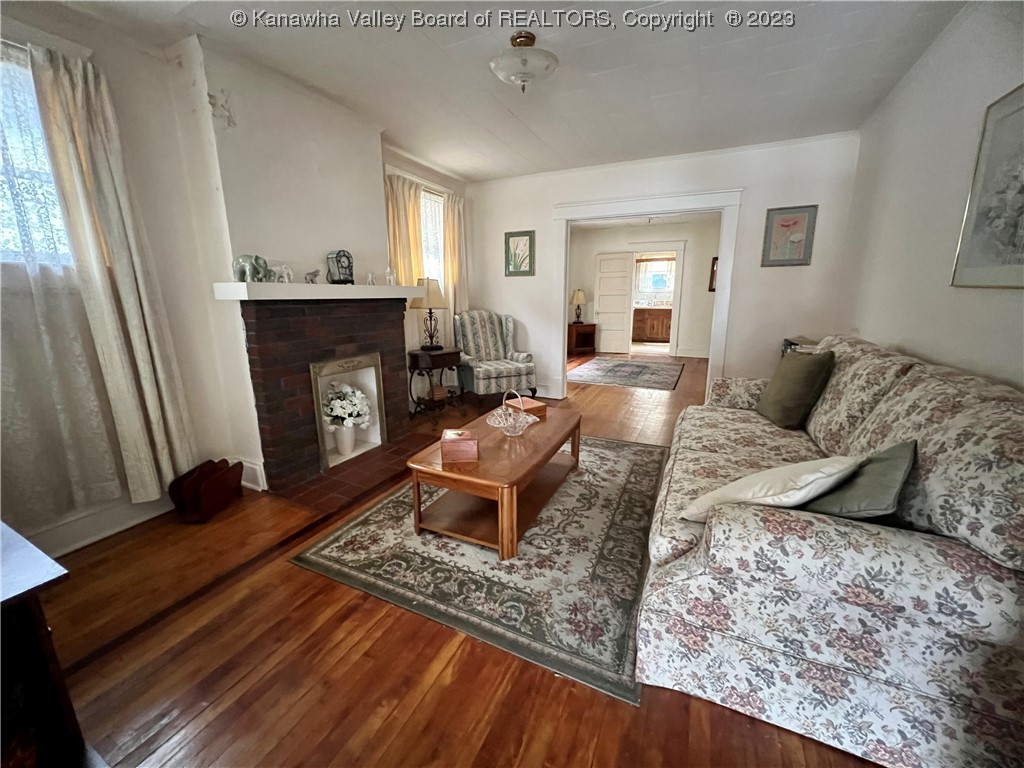 Gallery Image 6