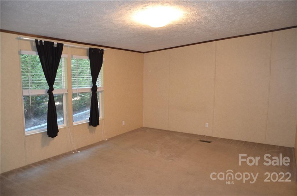 190 Bethany Church Road Fairview, NC 28730 - Photo 16 of 39 Gallery Image 16