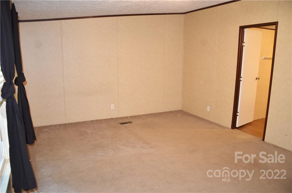 190 Bethany Church Road Fairview, NC 28730 - Photo 18 of 39 Gallery Image 18