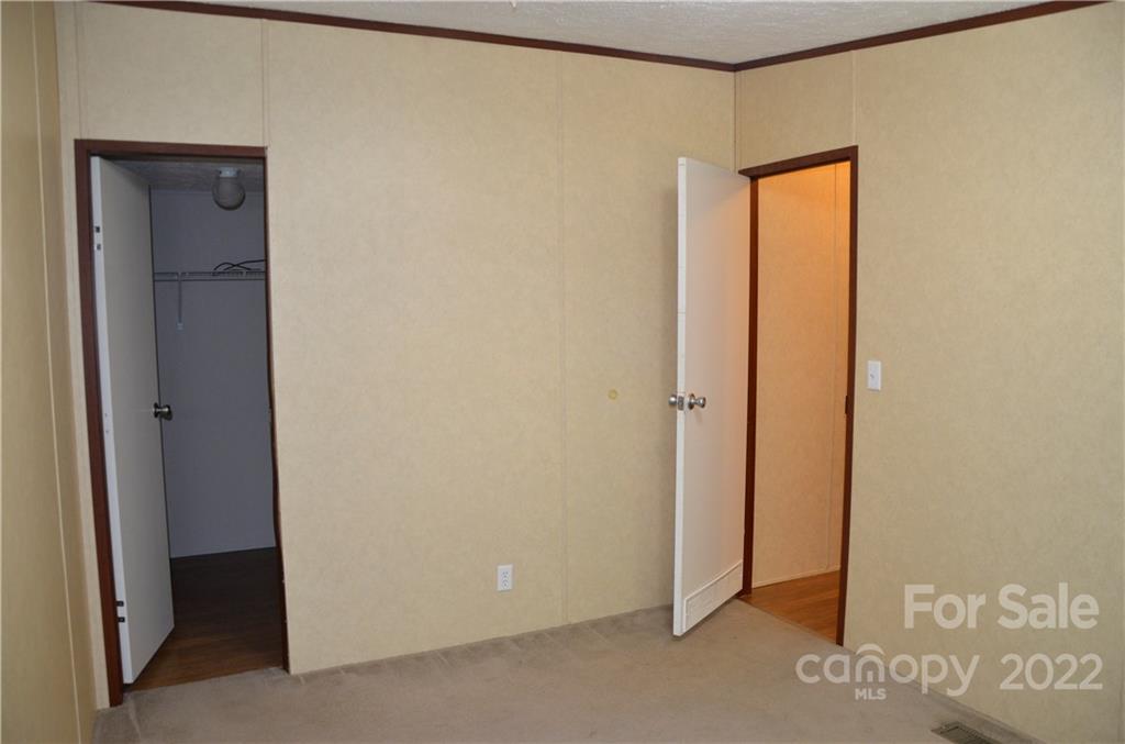 190 Bethany Church Road Fairview, NC 28730 - Photo 26 of 39 Gallery Image 26